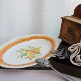 Oval ceramic plate