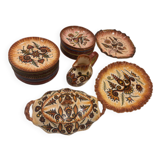 Paul Fouillen dinner service in Quimper, 26 pieces