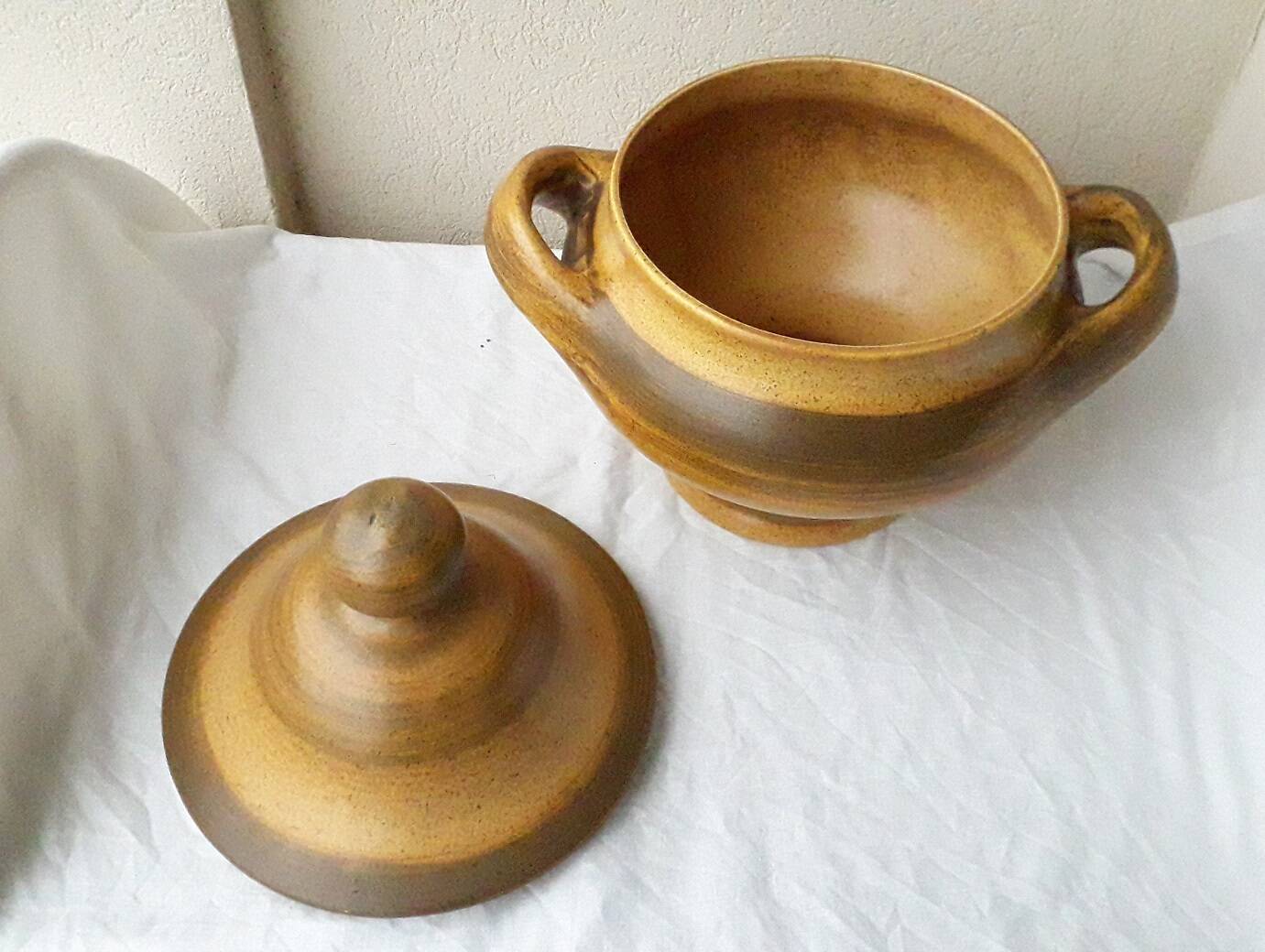Ceramic soup tureen