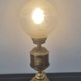 Lampe en bronze à décor de tête de lion