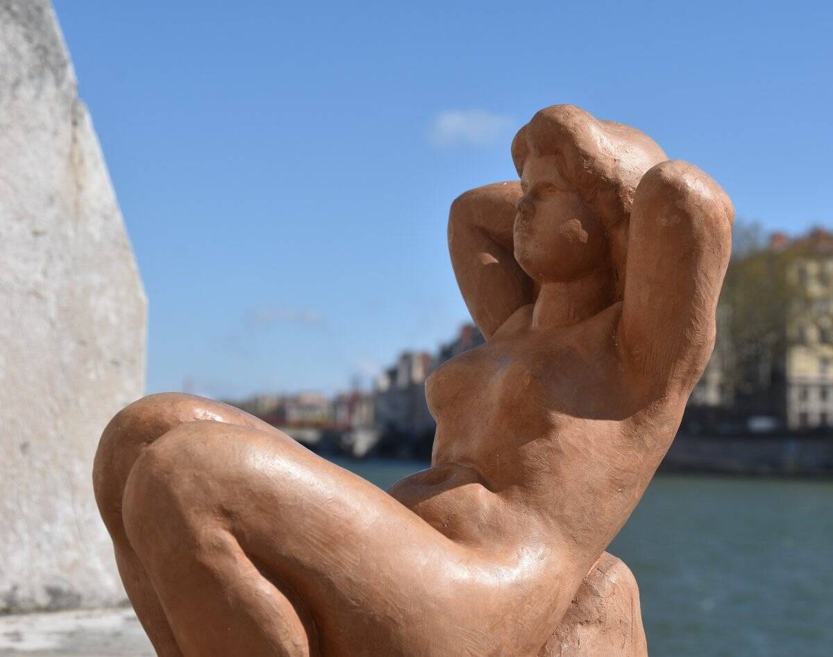 L. Ollivier, Woman Sitting (1947)