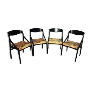 Suite de 4 chaises baumann