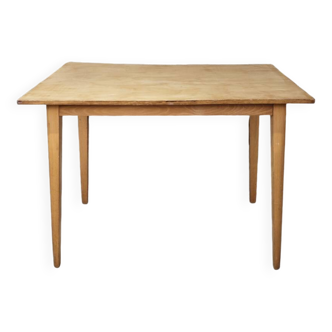 Table/desk with compass legs