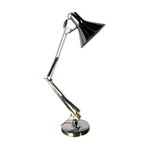 lampe en métal chromé
