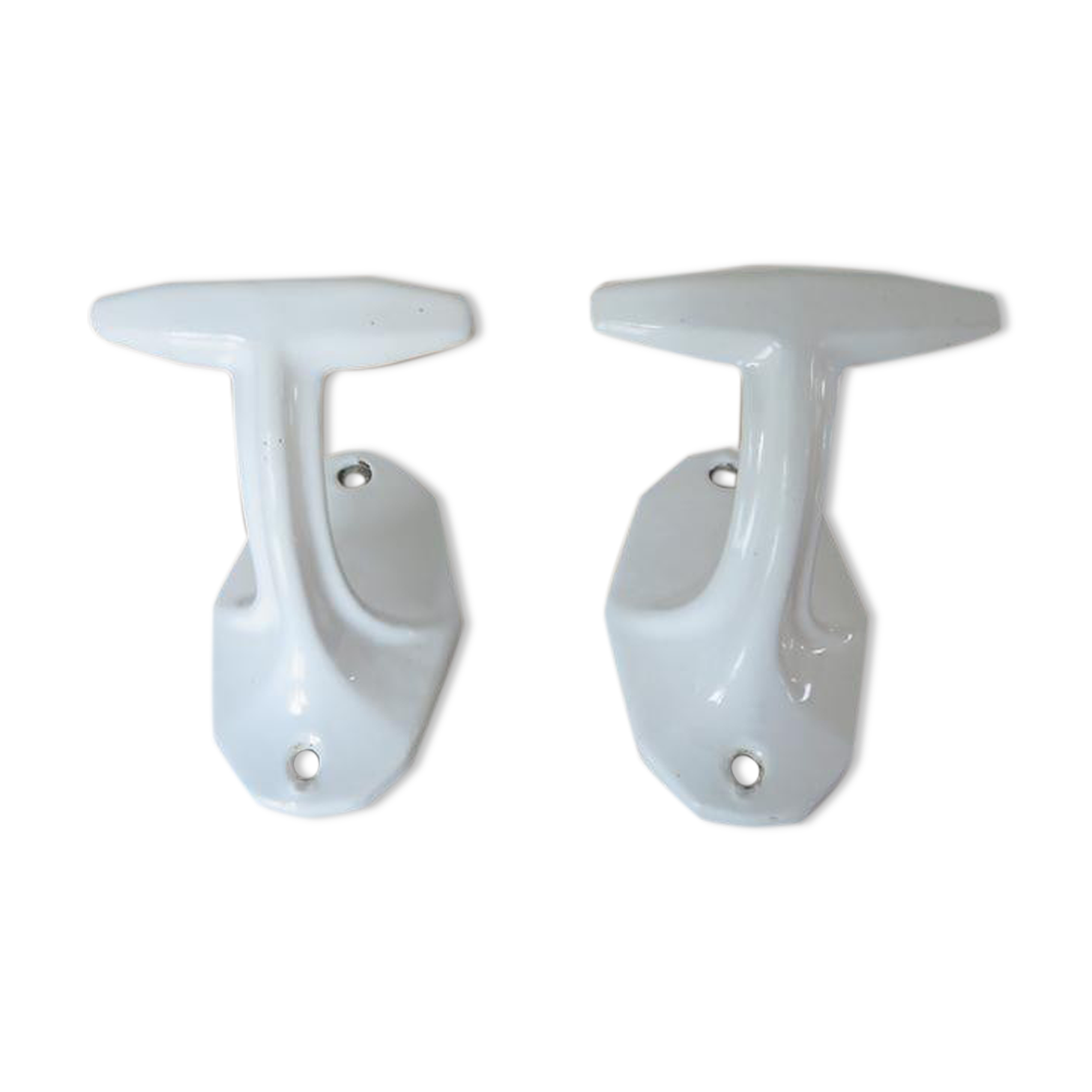 Pair of white cast iron patères art deco 30 40