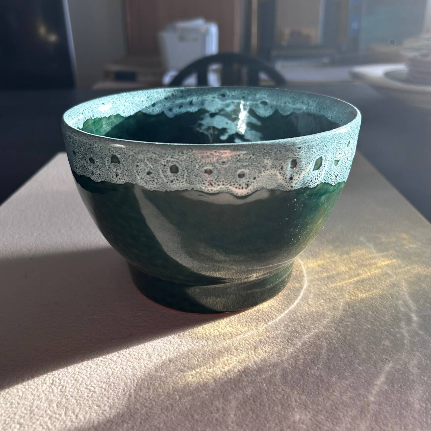 Green flowerpot with foam edging