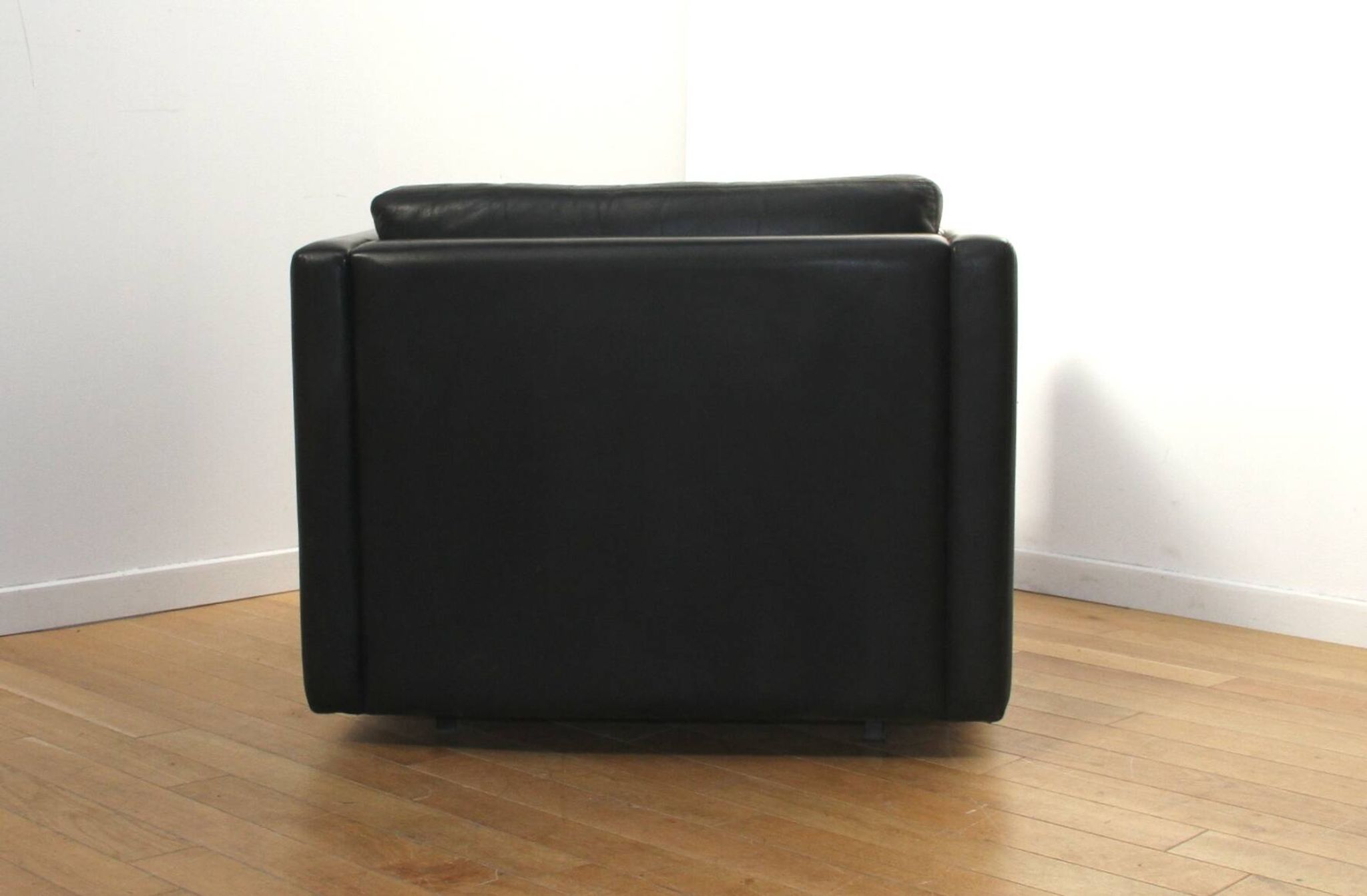 Fauteuil Club 1051, Charles Pfister, Knoll