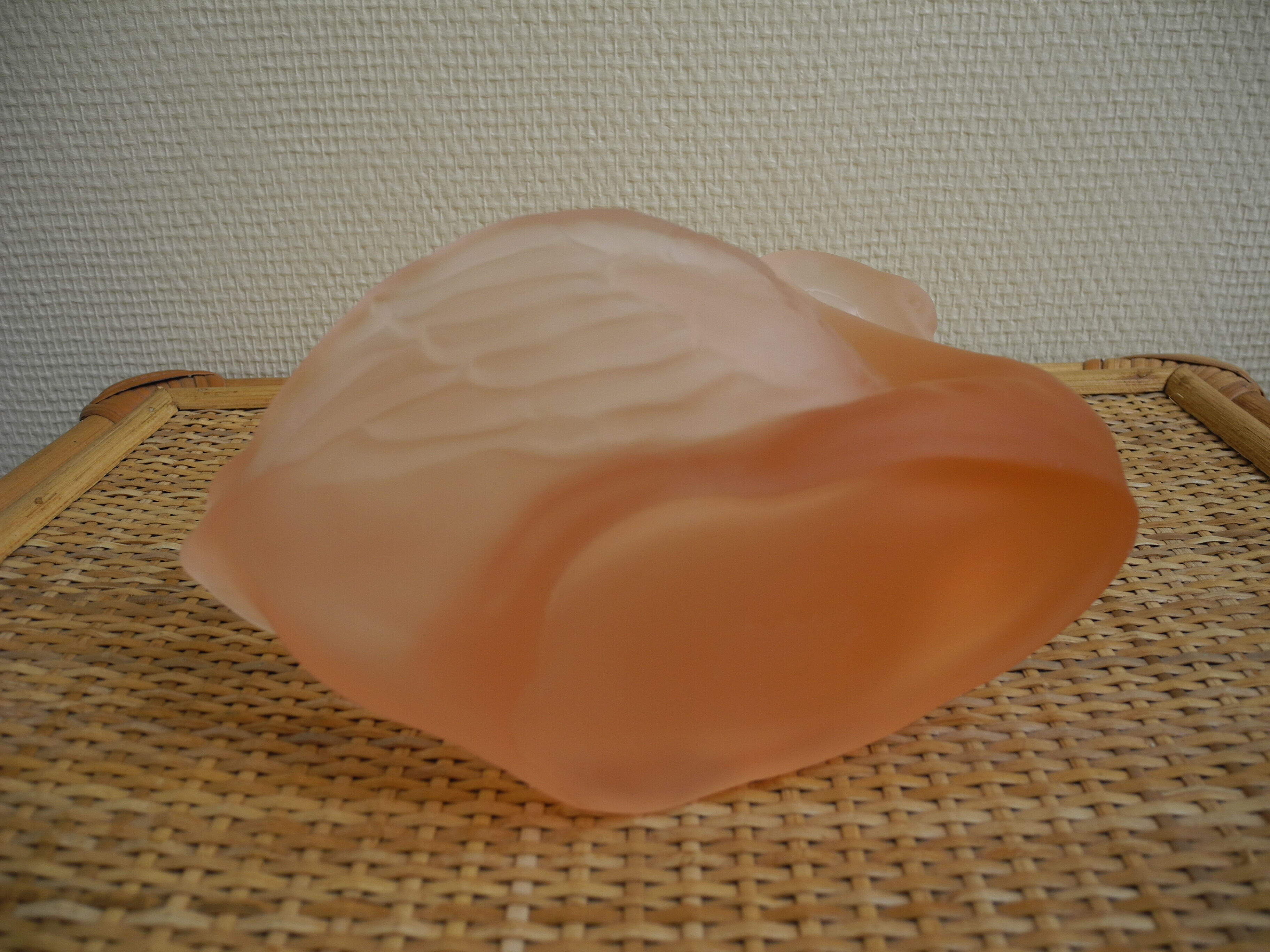 Empty pockets, vintage pink glass swan pot cover