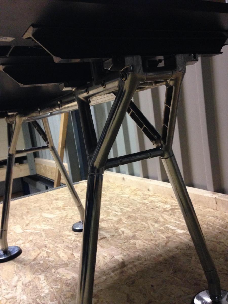 Side table Nomus Vintage by Norman Foster for Tecno