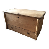 Large fir chest with drawer