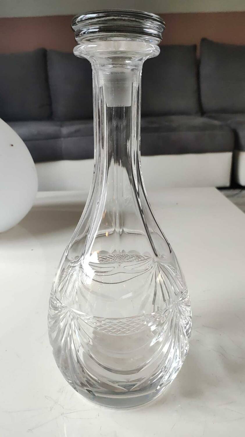 Lorraine crystal design carafe/gérard model. empire style decor. height 28 cm