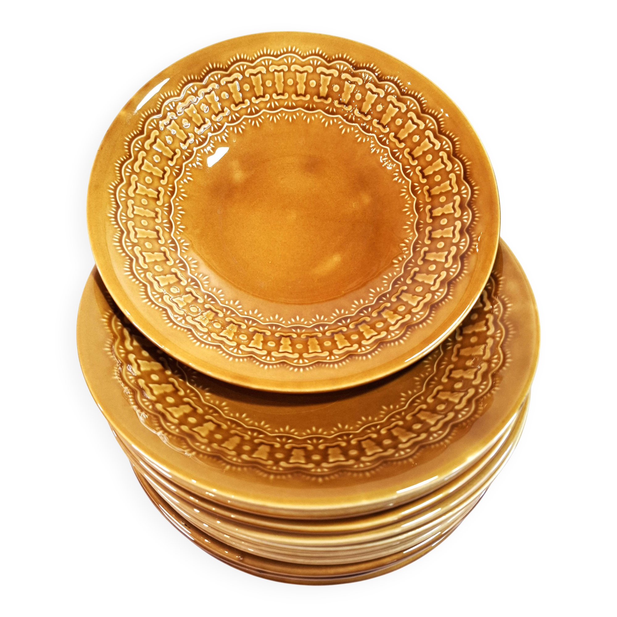 Glazed ceramic plates Gien