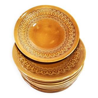 Glazed ceramic plates Gien