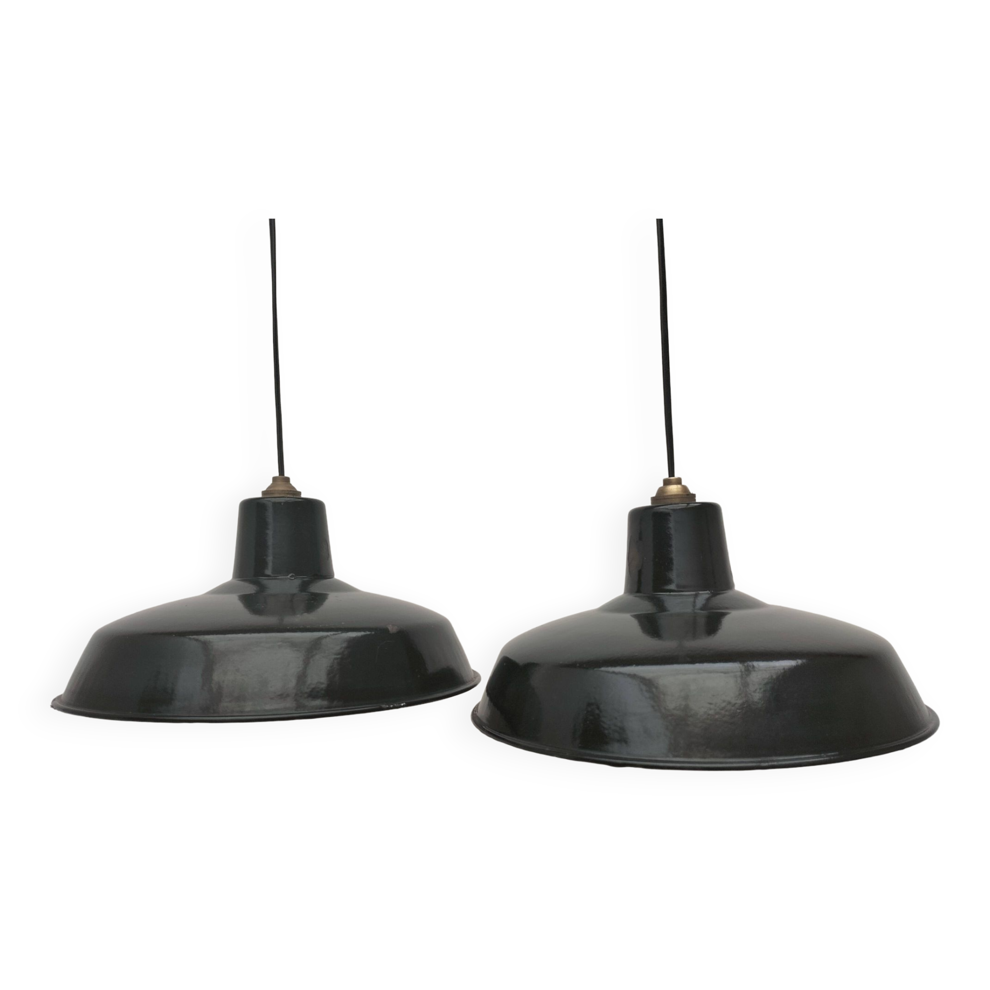Enameled sheet metal pendant lights