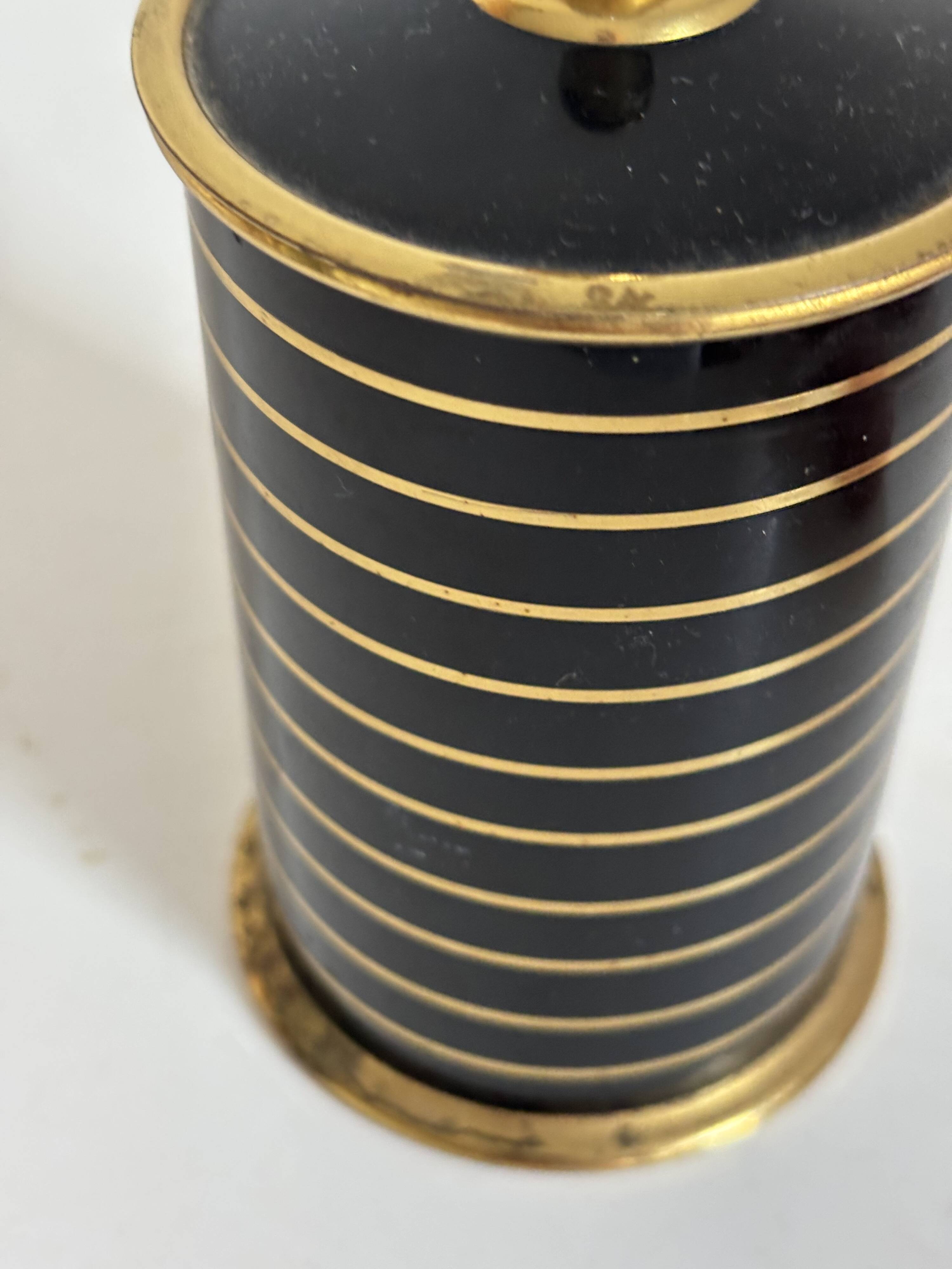 Vintage 1960 black cigarette case with gold stripes - 14 x 7 cm