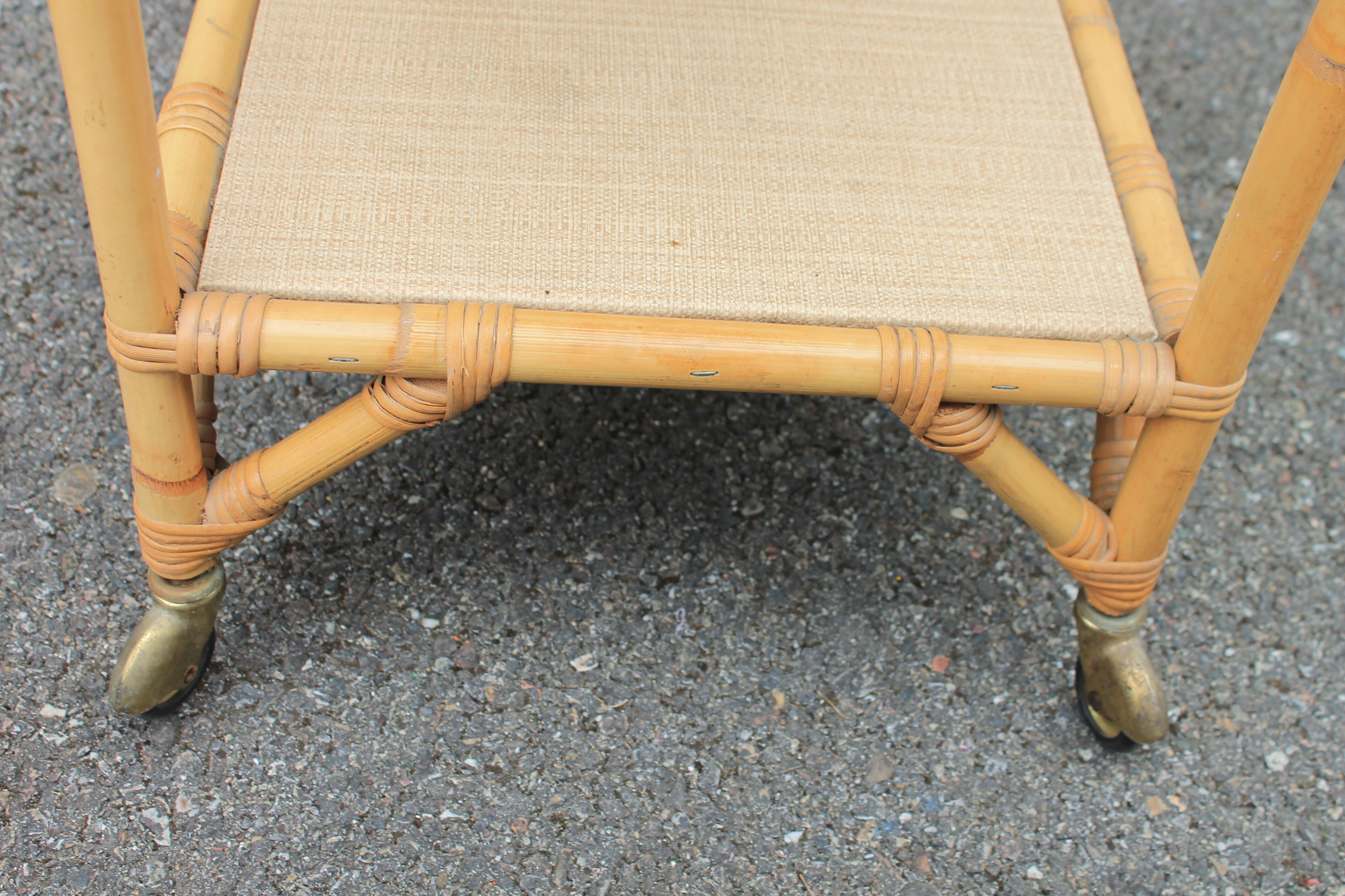 Dessert bar rolling rattan