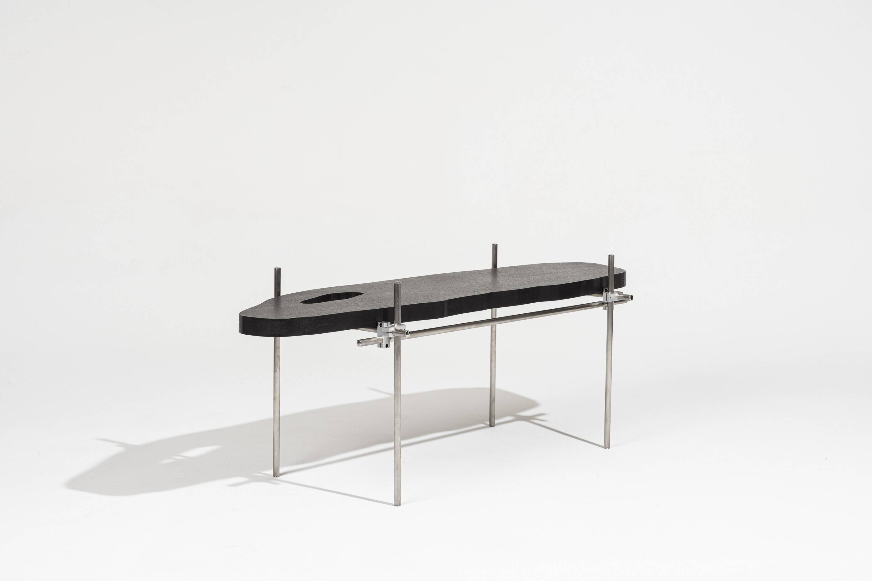 Banc "Métal nexus"