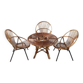 3 chaises et table rotin