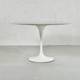 Tulip dining table by Eero Saarinen for Knoll International - 1960s