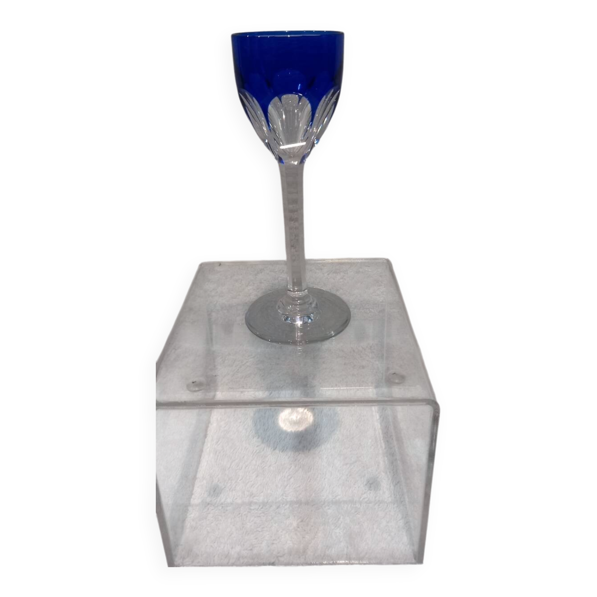 Baccarat Genova 3.5cl crystal liqueur or vodka glass