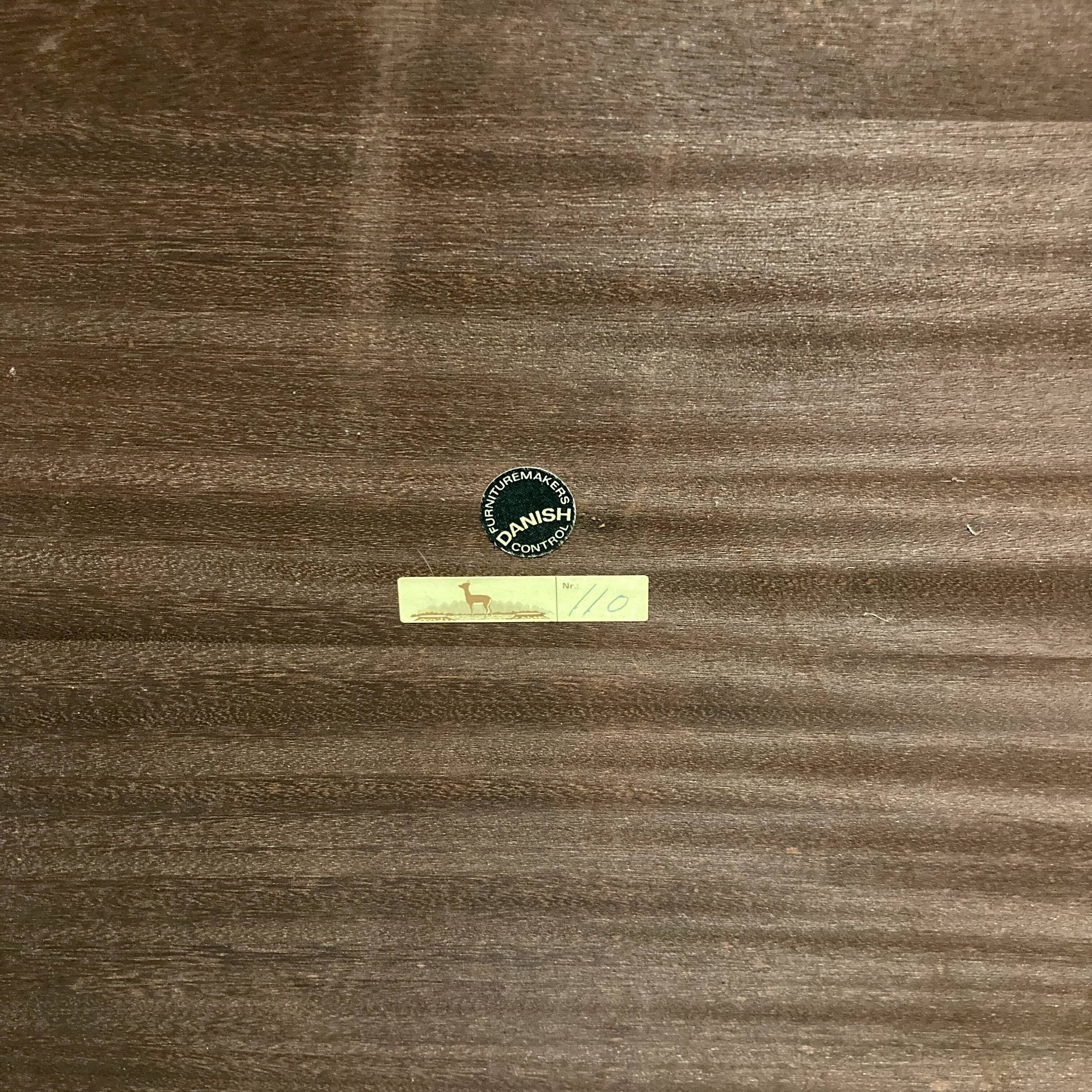 Scandinavian design coffee table 1950 "Severin Hansen".