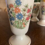 5 Mazagrans en grés decor fleurs