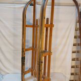 Vintage solid beech sled signed La Hutte - 110 cm