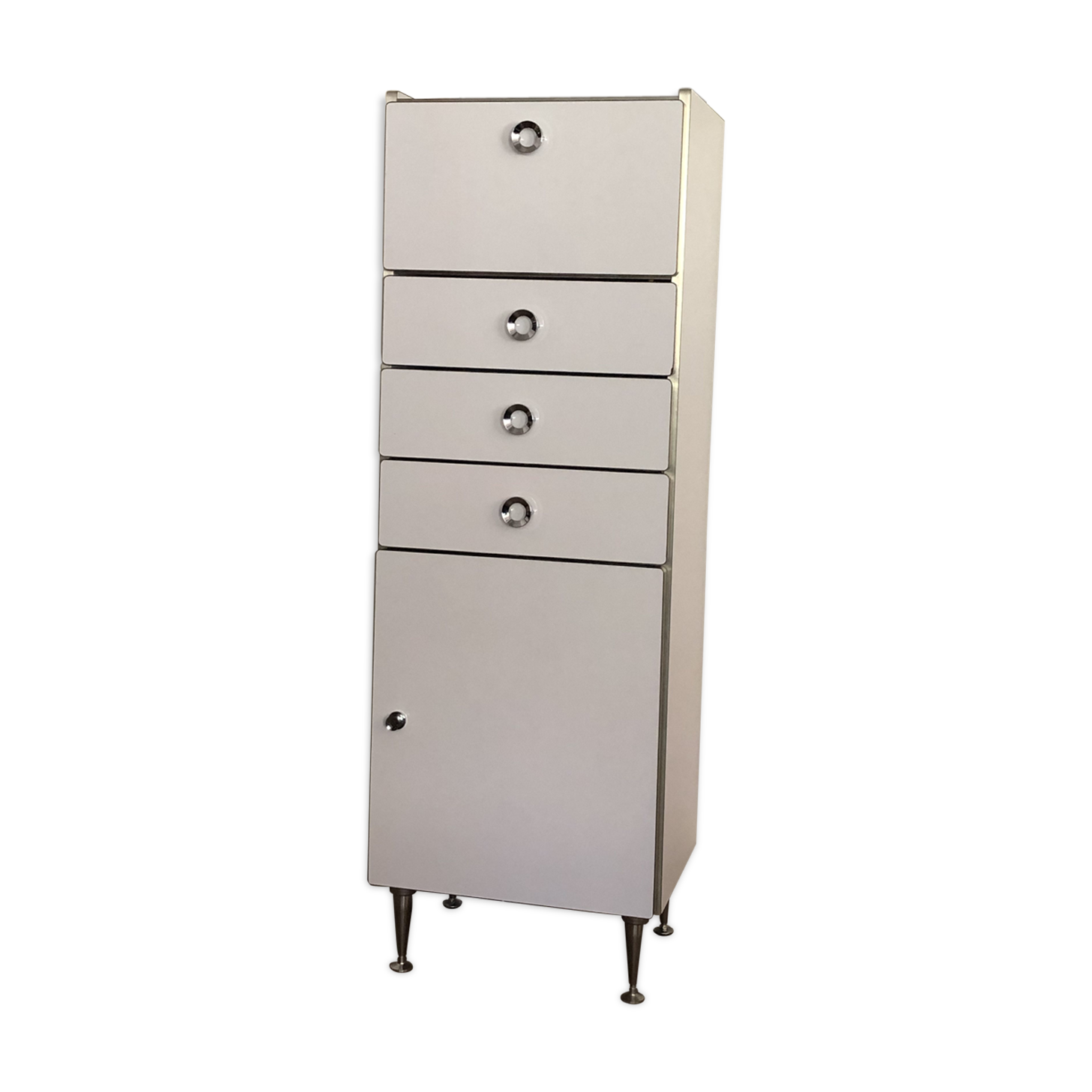Bathroom furniture vintage