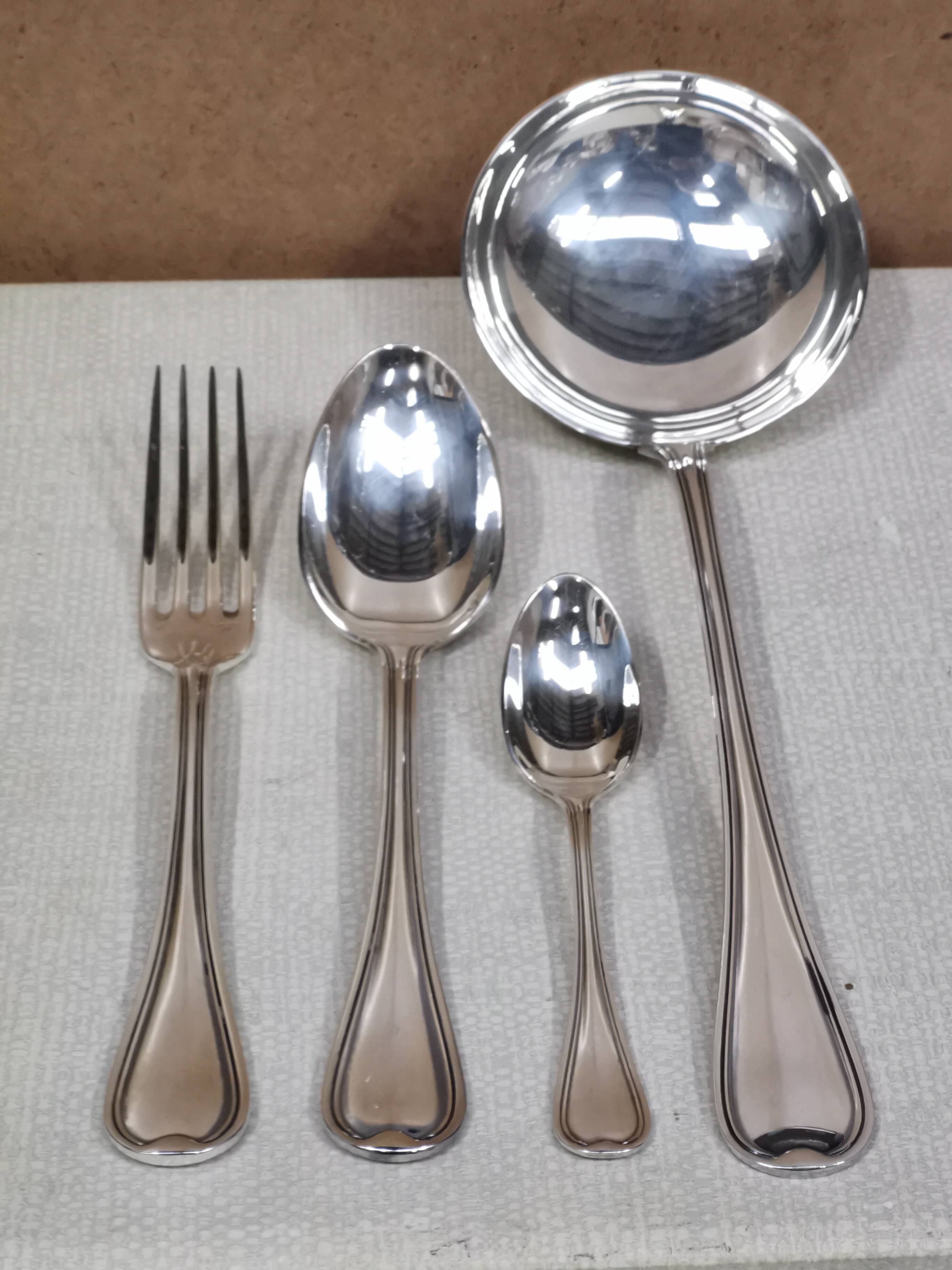 Ercuis 100 37-piece cutlery set, silver metal