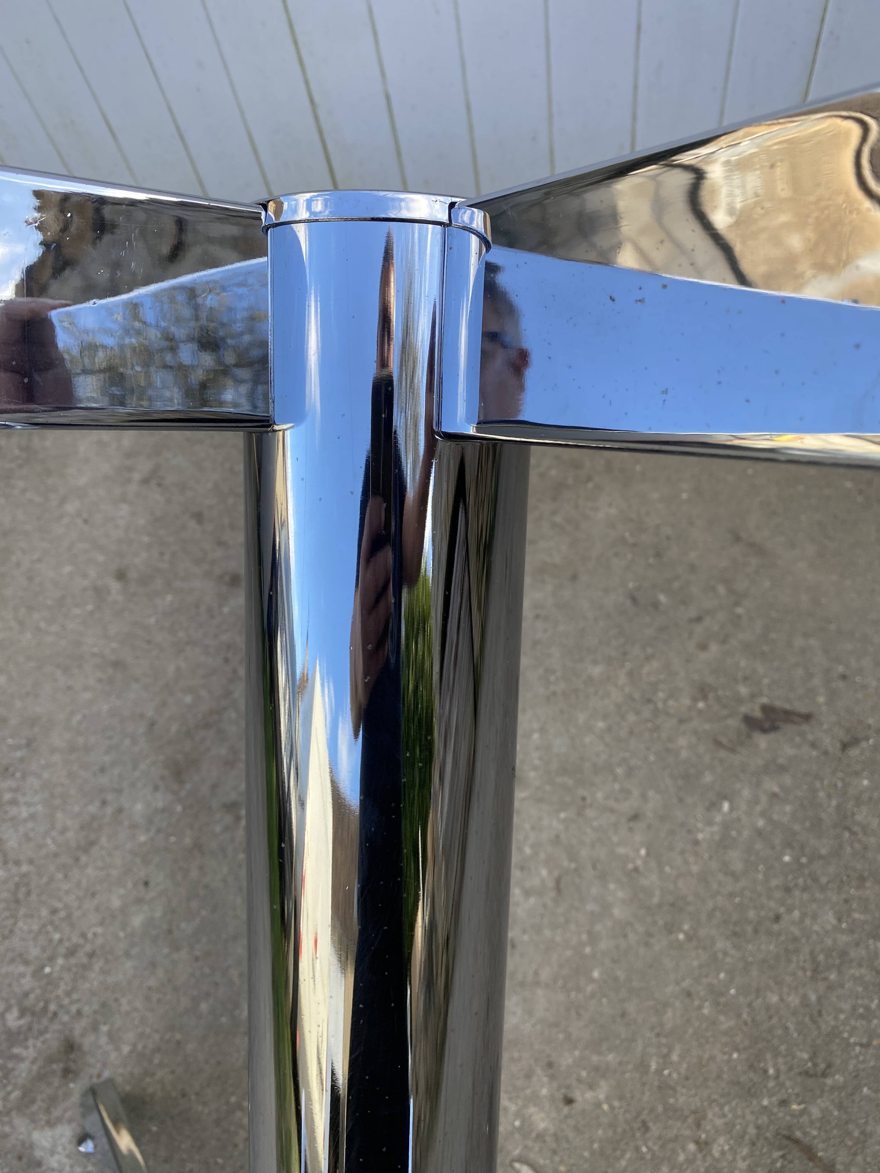 Smoked glass round table chrome Florence Knoll Roche Bobois an70