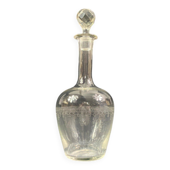 Crystal carafe with needle-engraved decoration 19th century Baccarat Saint Louis