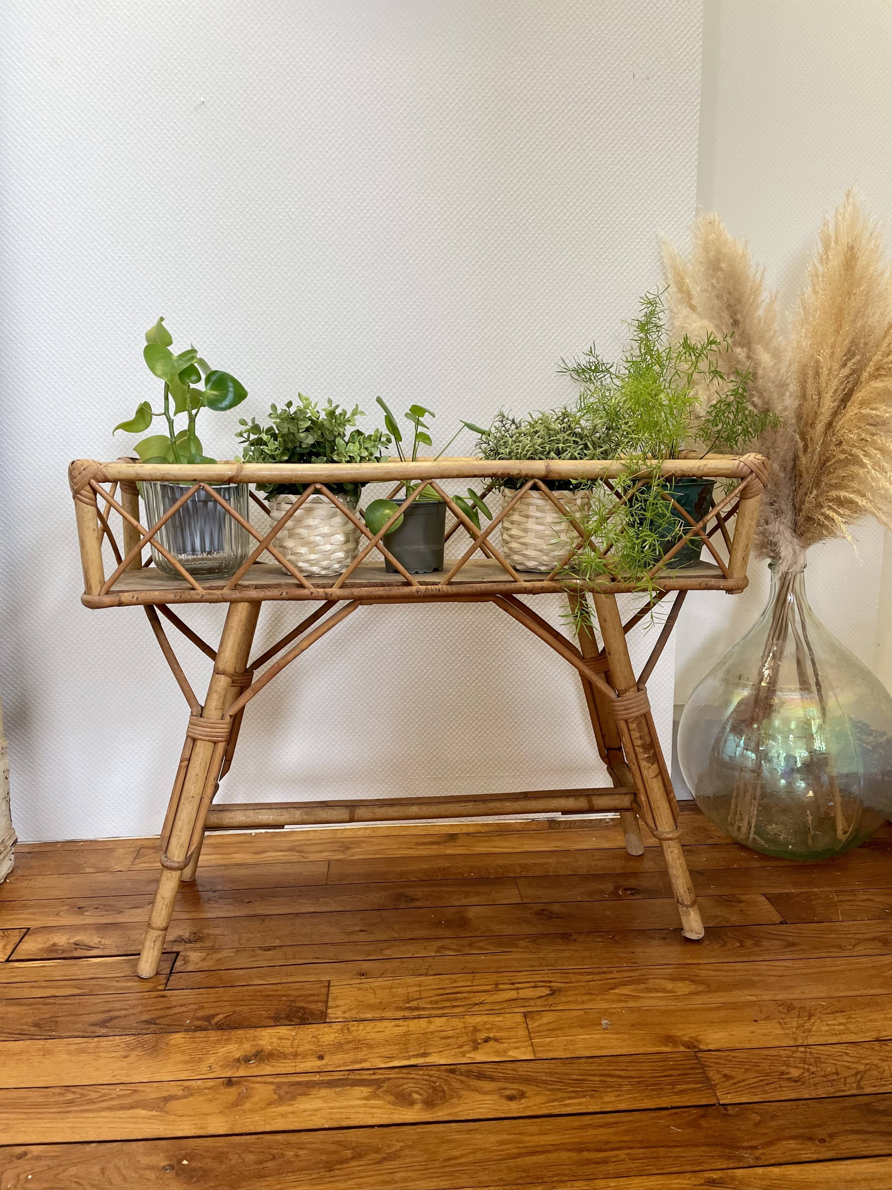 Vintage rattan planter