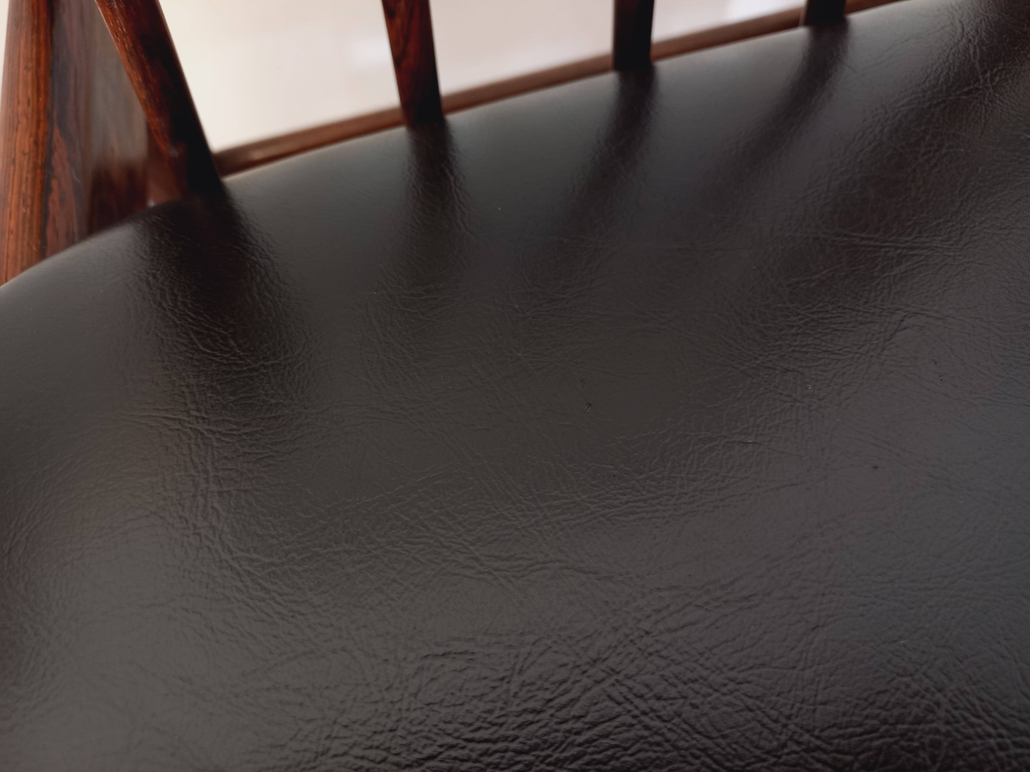 Set of 4 vintage Scandinavian style rosewood chairs from the 60s, by Ernst Martin Dettinger