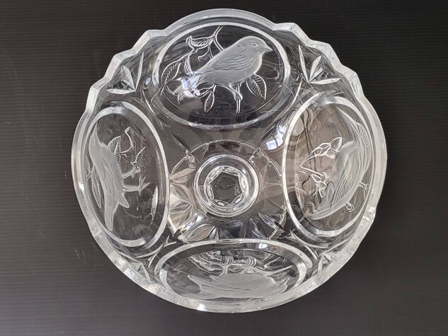 Vintage crystal fruit or candy bowl
