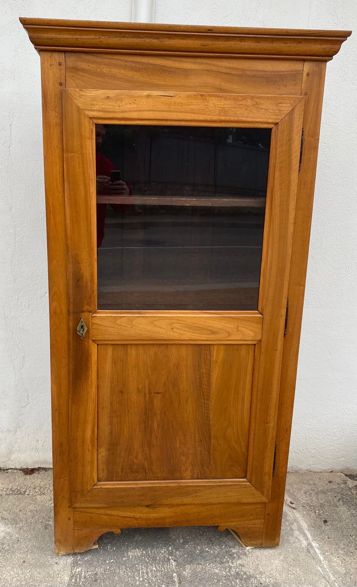 Louis Phillipe style bonnetière in Walnut