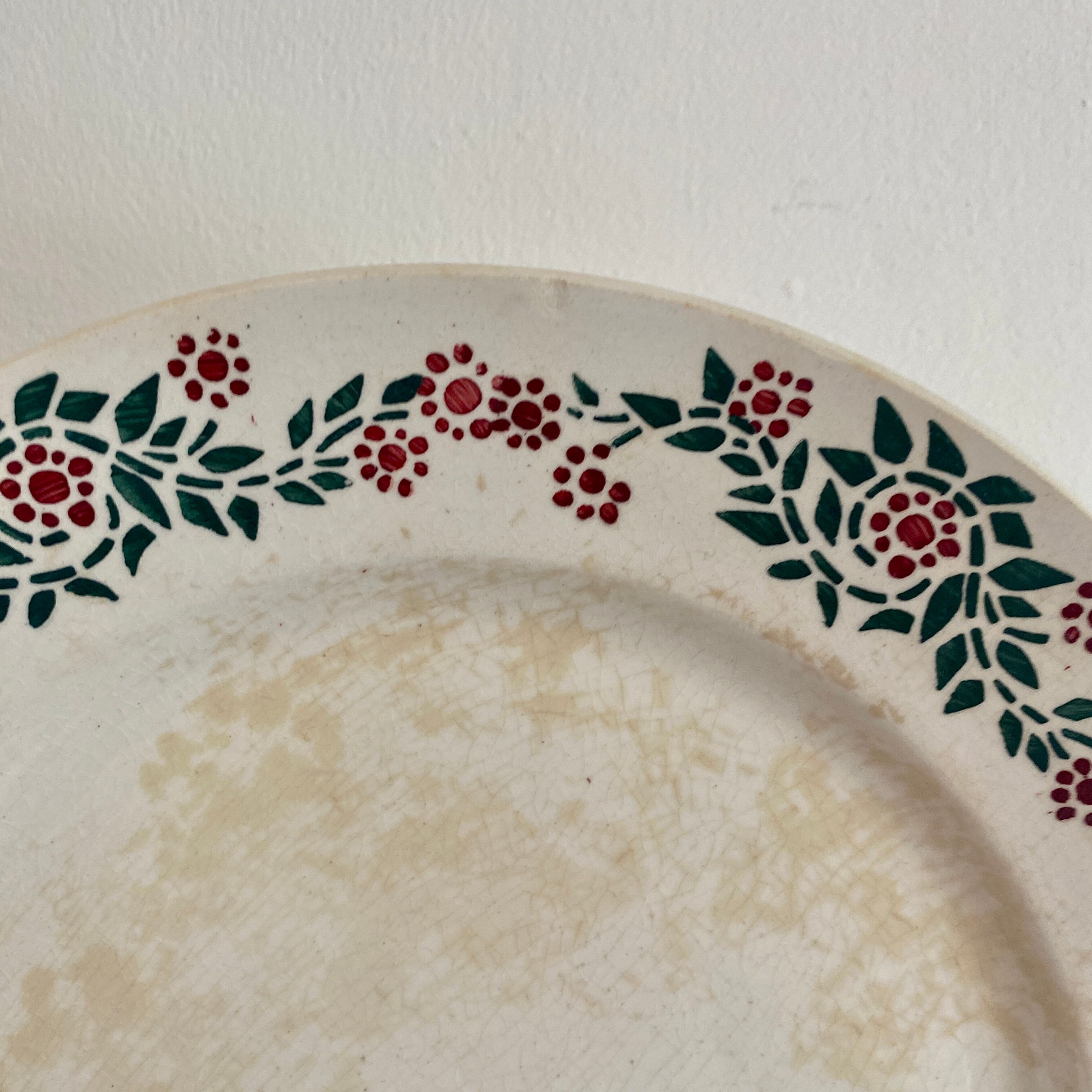 Set of 8 flat plates vintage model Cécile de HBCM