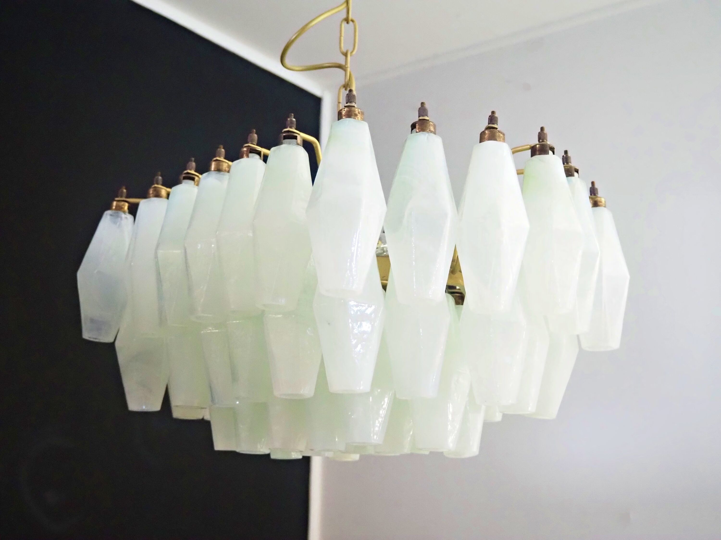 Vintage Italian chandelier - opaline Murano glass