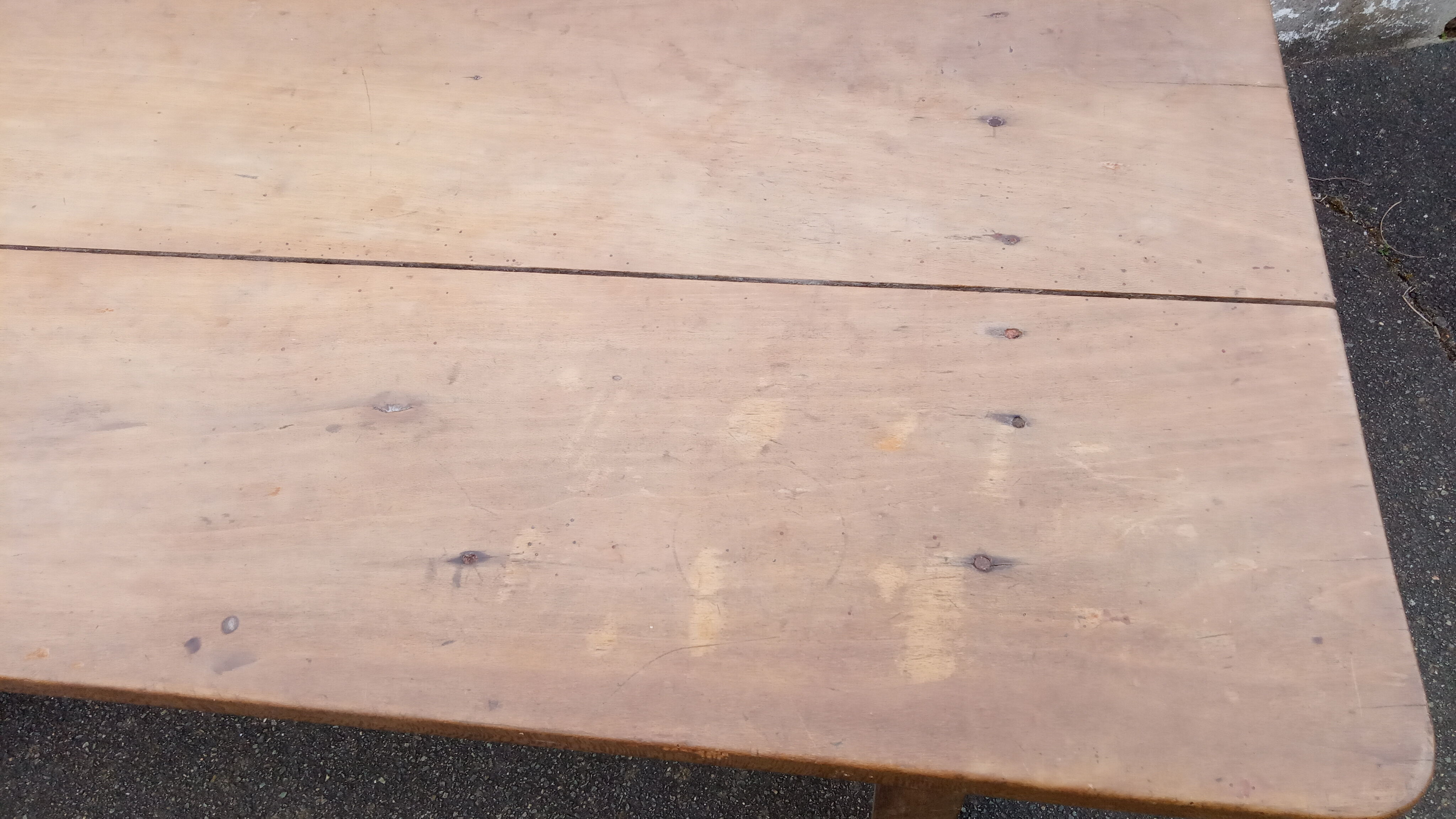 Old farmhouse table 6 people