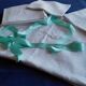 Lot d'un service de table comprenant une nappe et 6 serviettes