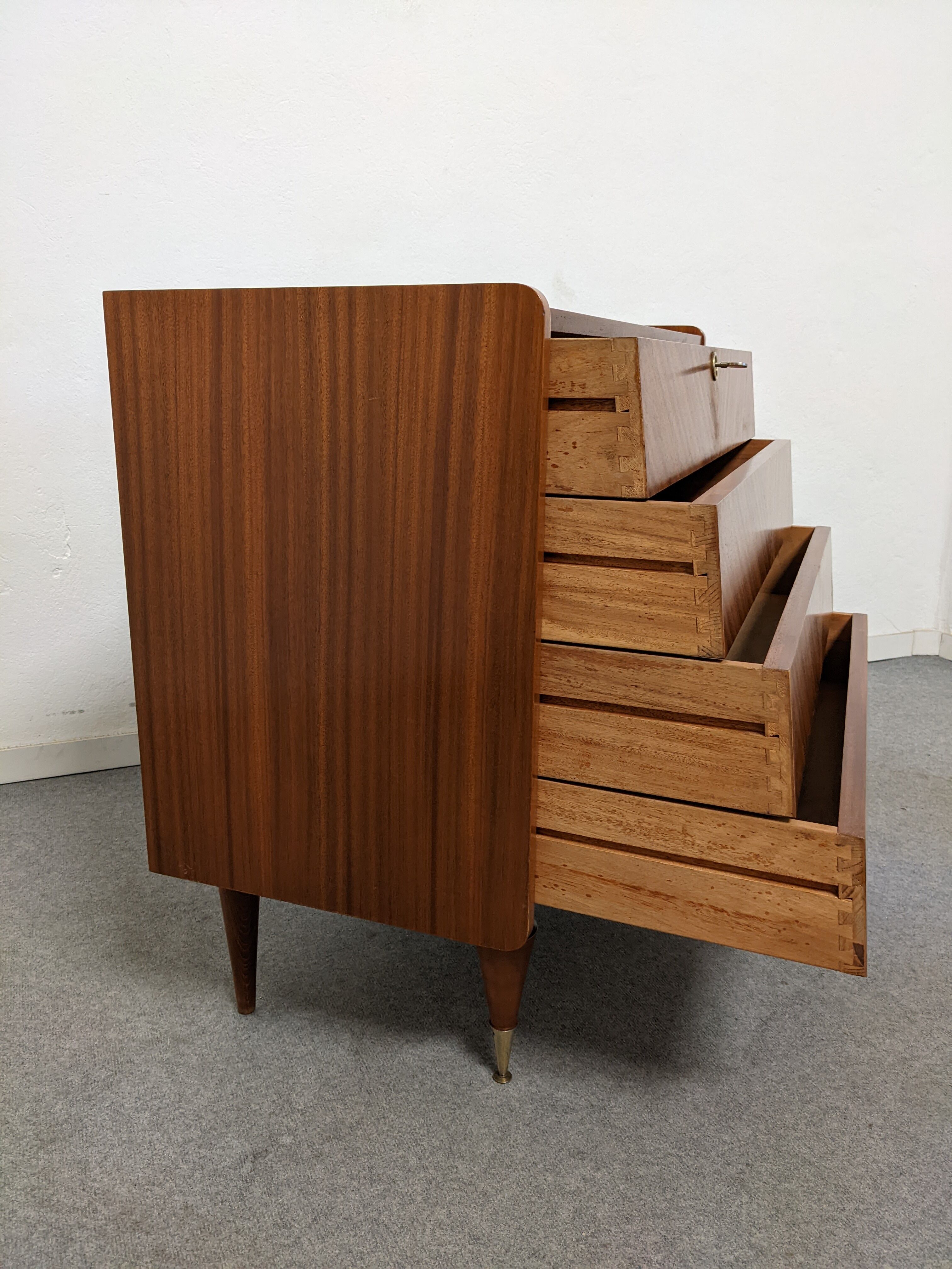 Commode vintage des années 50/60