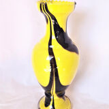 Vase en verre soufflé des années 60, jaune vif et noir