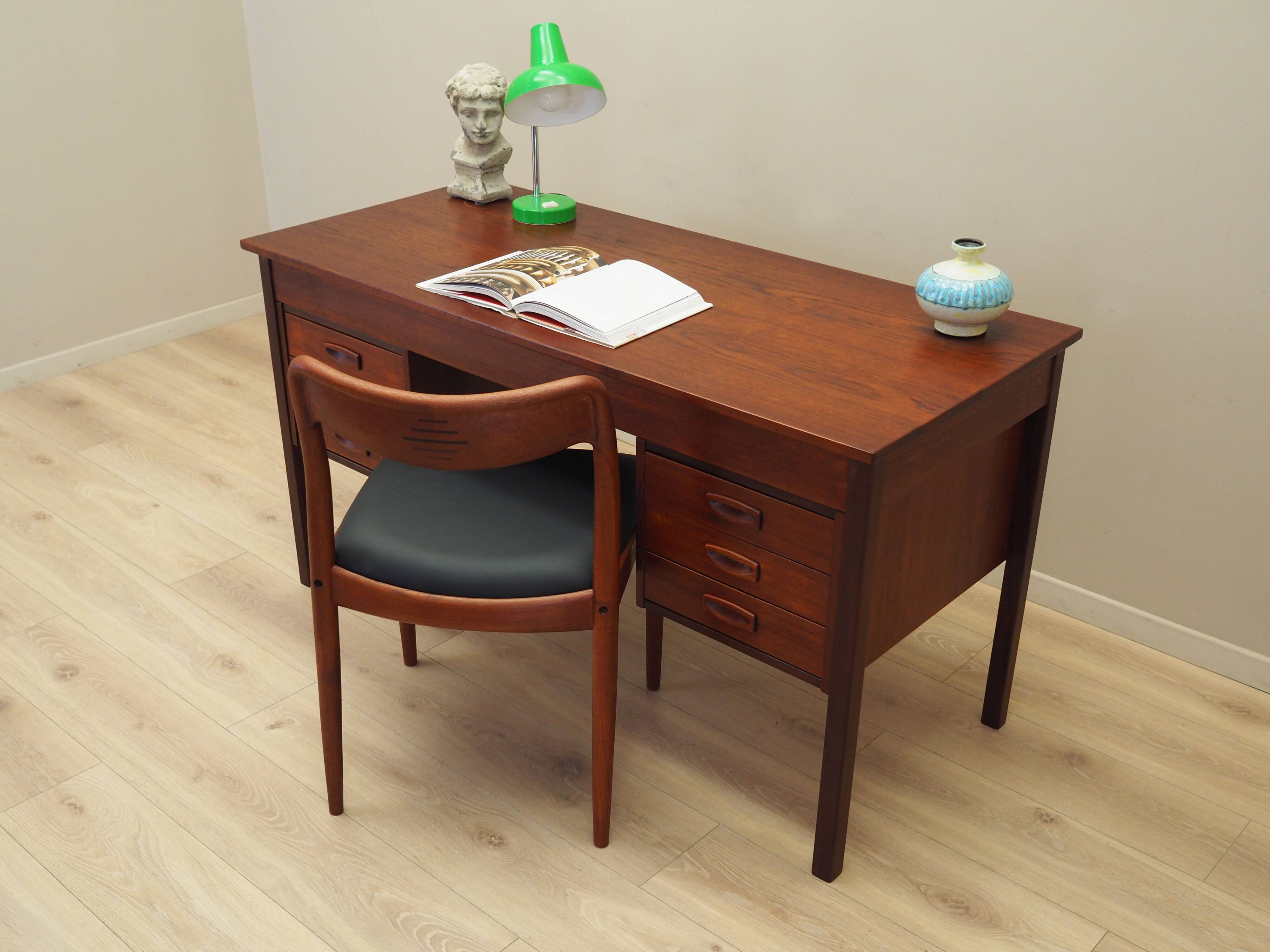Teak desk, Danish design, 1970s, production: Denmark