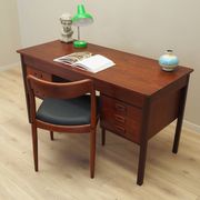 Bureau danois en teck, années 1970