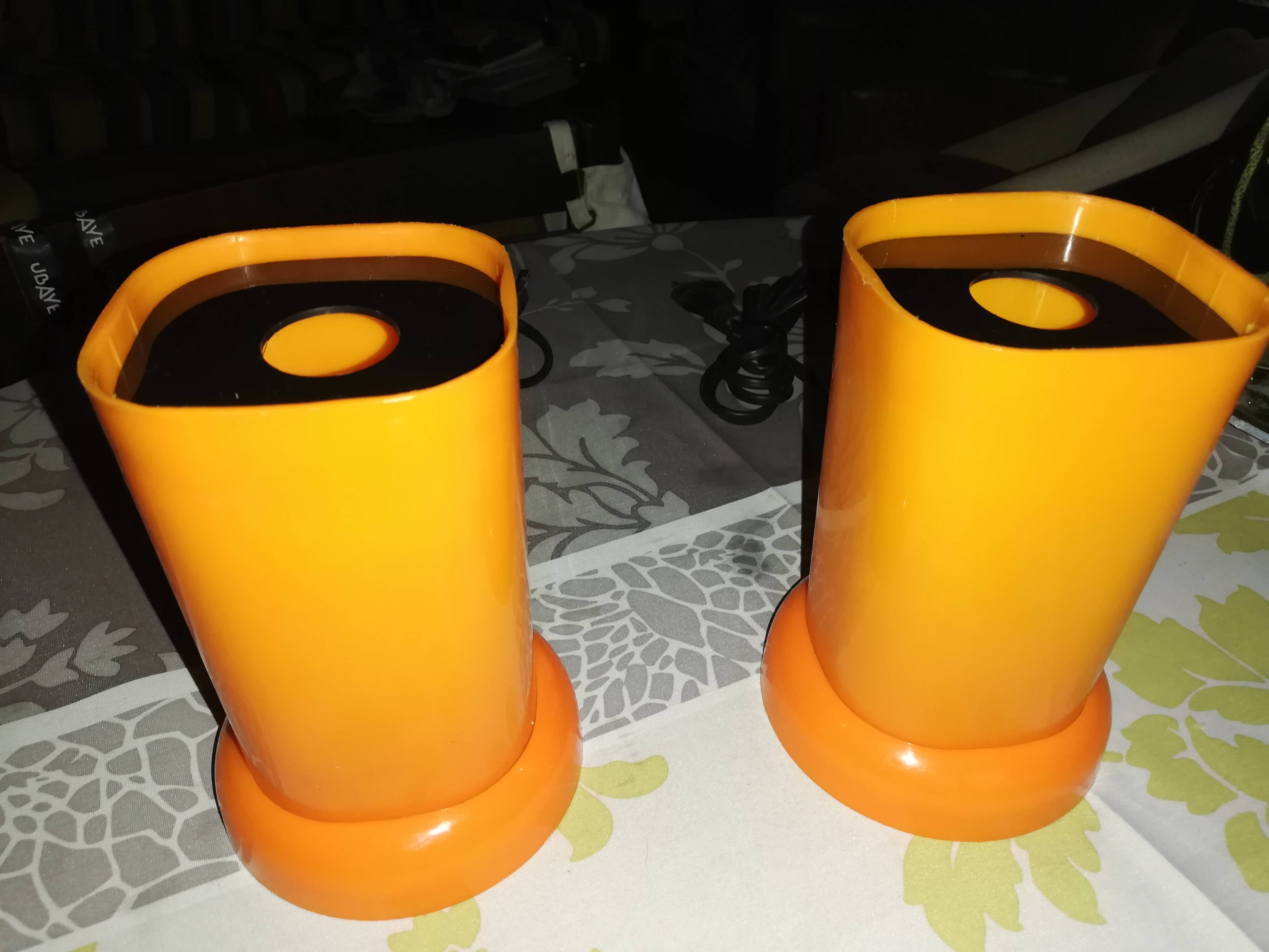 Duo of bedside lamps