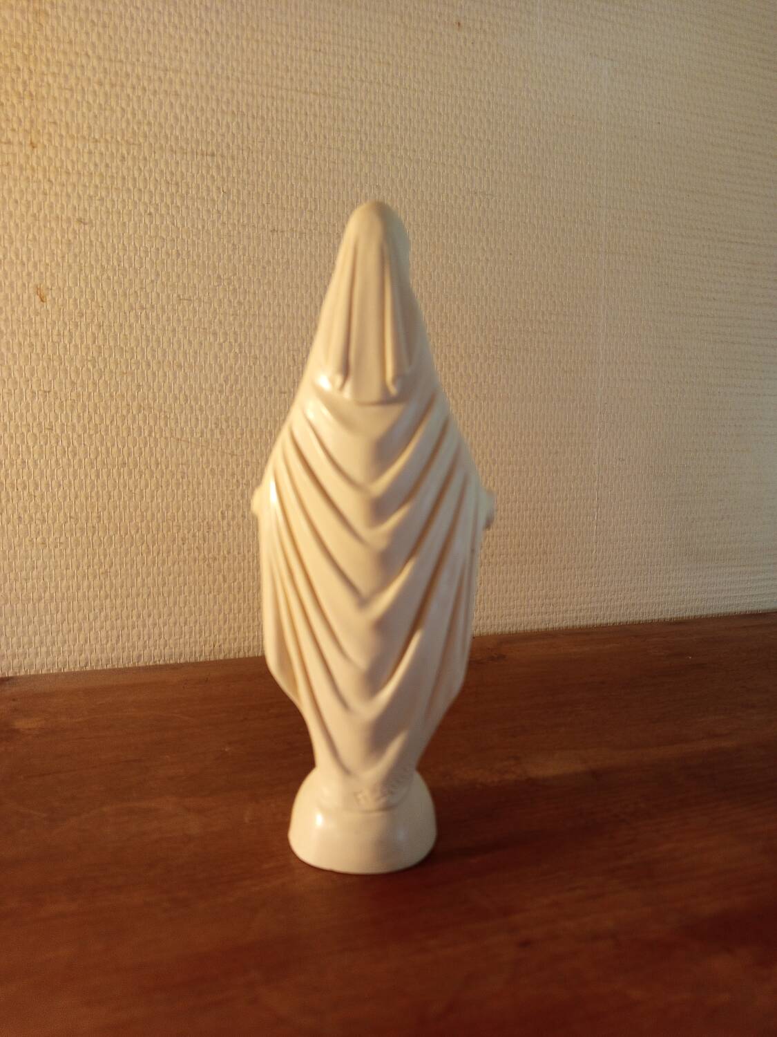 Statuette of the Virgin of the Roses