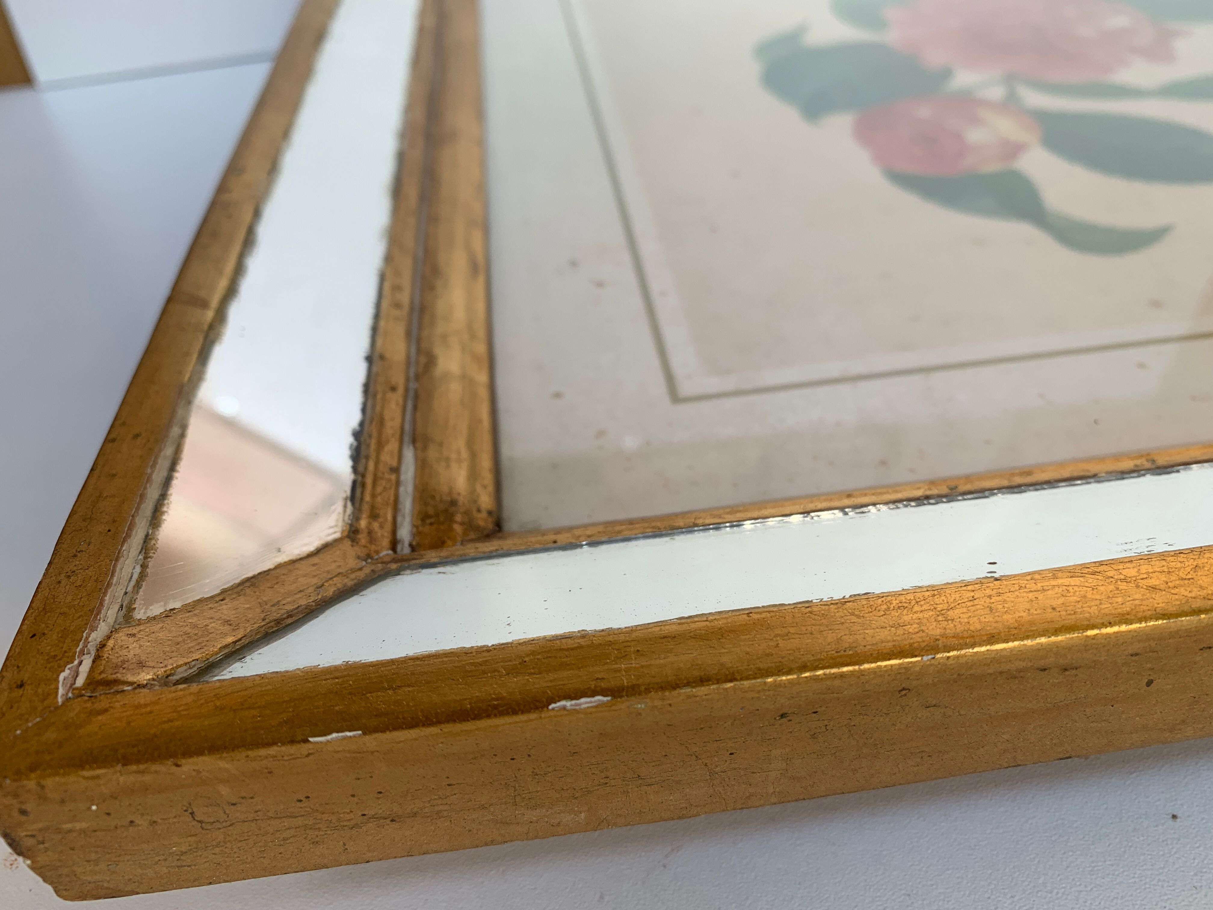 Table camellia mirror frame
