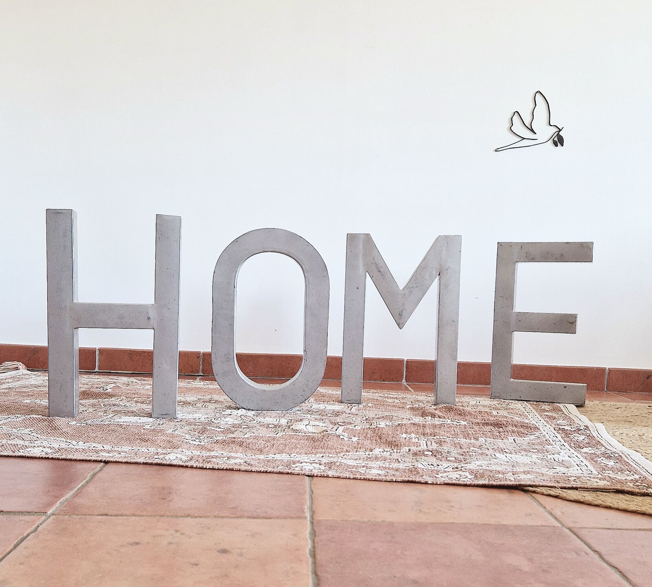 Sign letters 'HOME'