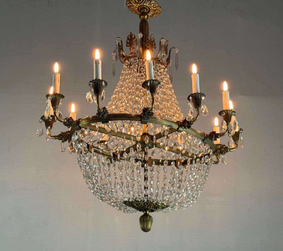Oval-Shaped Pearl and Bronze Bag Chandelier, Circa 1900