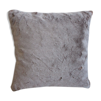 Coussin fausse fourrure