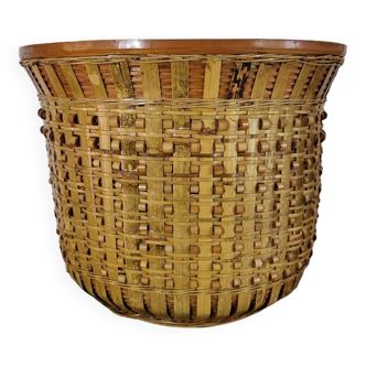 Rattan plant pot